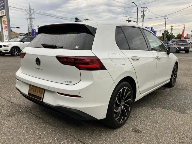 Volkswagen VOLKSWAGEN GOLF eTSI　アクティブ　プラチナム　Ed photo 3