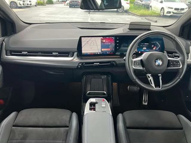 Bmw BMW 2series Active Tourer 218d　Mスポーツ photo 2