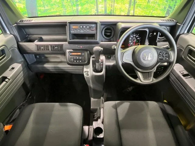 Honda N-VAN 4WD G photo 2