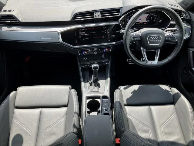 Audi AUDI Q3 35　TFSI　Sライン photo 2