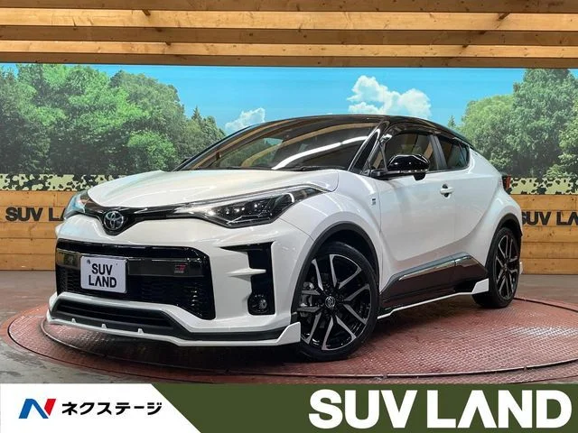 Toyota C-HR S　ハイブリッド　GR　スポーツ 2020