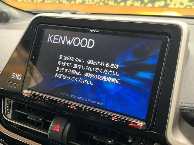 Toyota C-HR S　ハイブリッド　GR　スポーツ photo 3