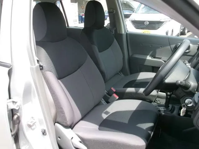 Nissan AD VE photo 4