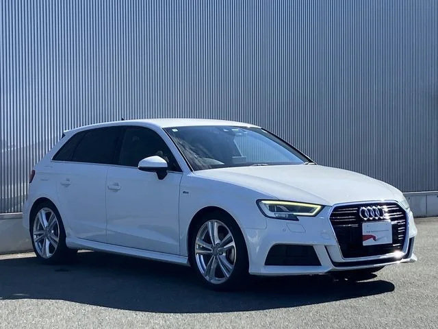Audi AUDI A3 SPORTBACK 30　TFSI　スポーツ　Sラインパッケ photo 2