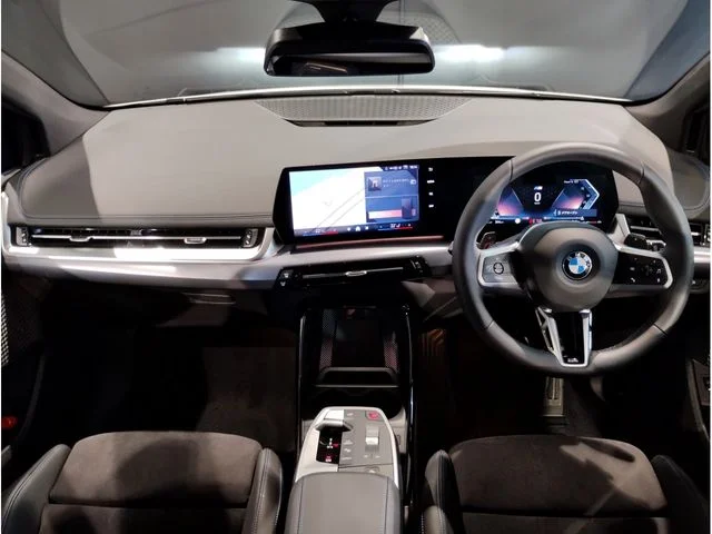Bmw BMW 2series Active Tourer 218i　Mスポーツ photo 2