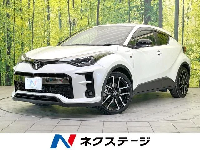 Toyota C-HR S　ハイブリッド　GR　スポーツ 2020