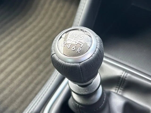 Subaru WRX S4 STI　スポーツ　♯ photo 3