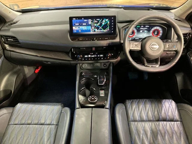 Nissan X-TRAIL HYBRID 4WD オーテックe−4ORCE　アドバンスドP photo 2