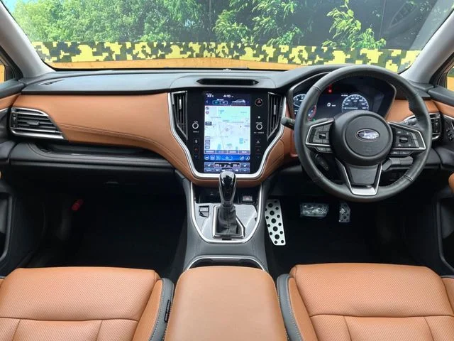 Subaru LEGACY OUTBACK リミテッド　EX photo 2