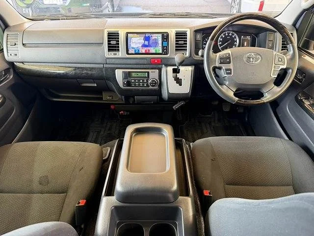Toyota HIACE van 2WD スーパーGL　ロング photo 2