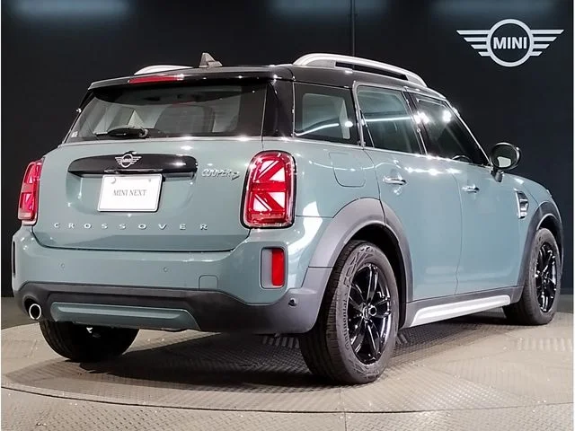 Bmw MINI COOPER D CROSSOVER ベースグレード photo 3