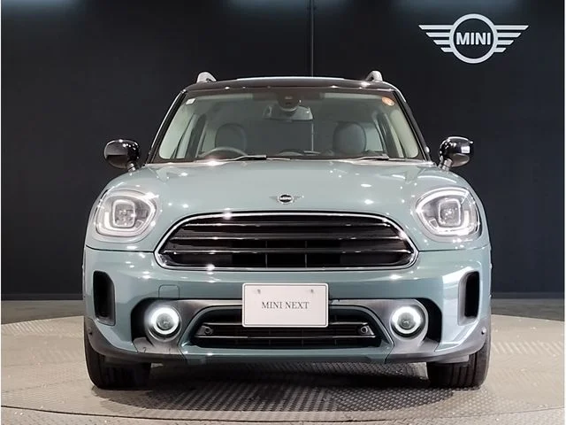 Bmw MINI COOPER D CROSSOVER ベースグレード photo 4