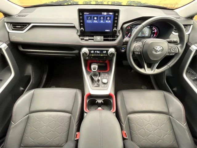 Toyota RAV4 4WD アドベンチャー　オフロードパッケージ photo 2