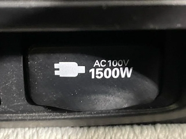 Toyota COROLLA TOURING HYBRID 4WD W×B photo 3