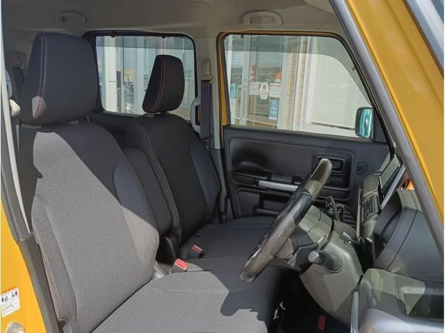 Suzuki Spacia GEAR ハイブリッドXZ　ターボ photo 2