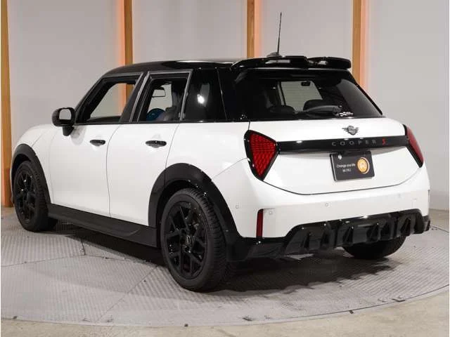 Bmw MINI COOPER 5DOOR S photo 2
