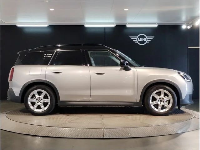 Bmw MINI COUNTRYMAN E photo 4