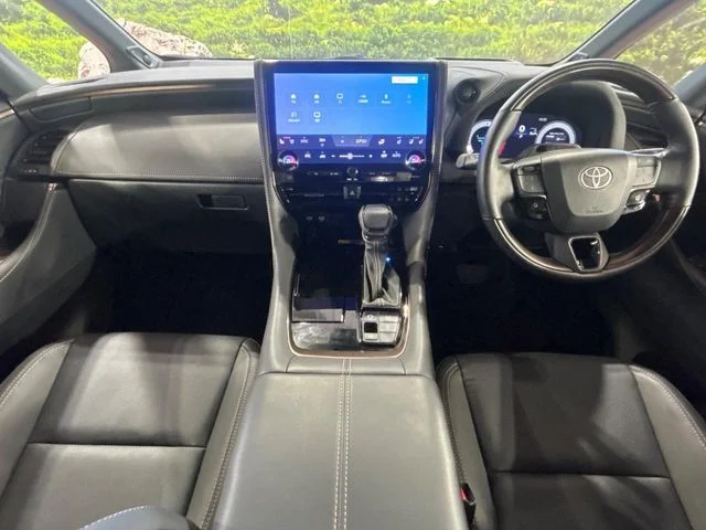 Toyota ALPHARD Z photo 2