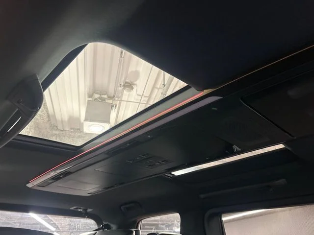 Toyota ALPHARD Z photo 3