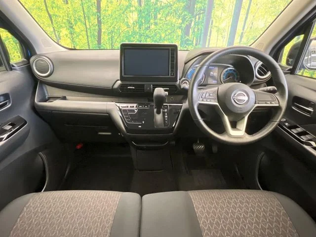 Nissan DAYZ ハイウェイスターX photo 2