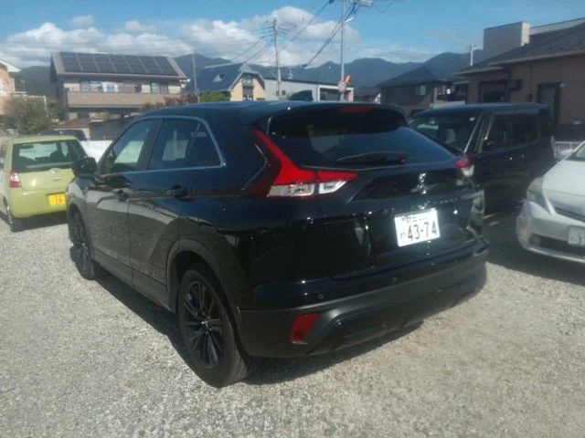 Mitsubishi ECLIPSE CROSS 4WD ブラックエディション photo 3