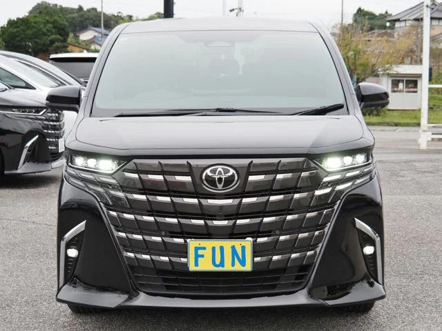 Toyota ALPHARD hybrid 4WD Z photo 2