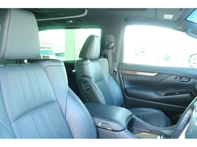 Toyota ALPHARD hybrid 4WD エグゼクティブラウンジ　S　■SR photo 3