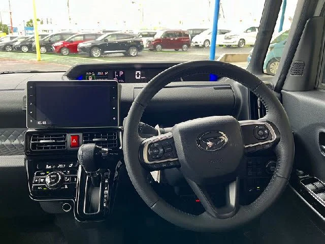 Daihatsu TANTO CUSTOM RS photo 2