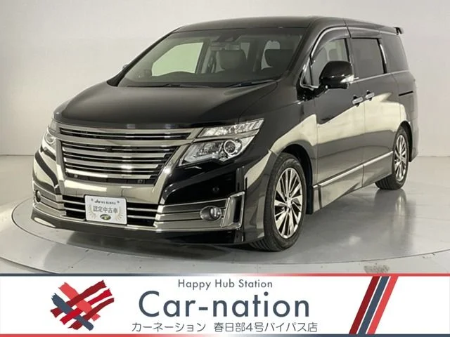 Nissan ELGRAND 4WD ライダー　黒本革シートパワーシート 2019