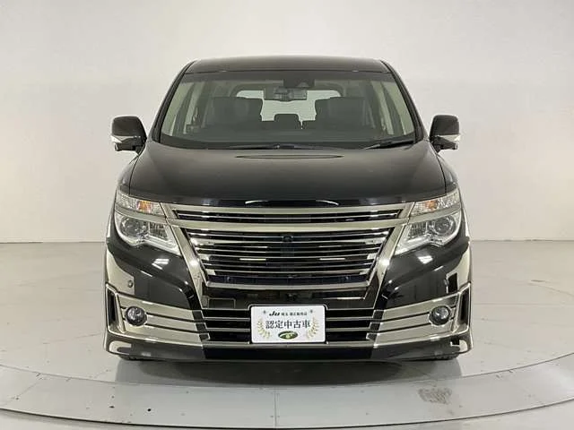 Nissan ELGRAND 4WD ライダー　黒本革シートパワーシート photo 2