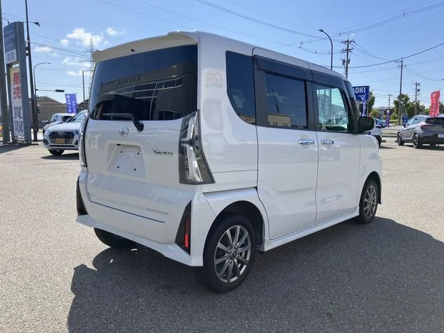 Daihatsu TANTO CUSTOM 4WD RS photo 3