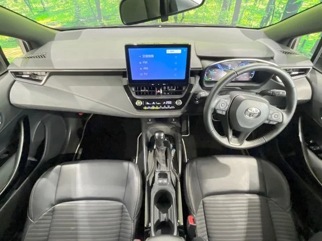 Toyota COROLLA TOURING HYBRID W×B photo 2