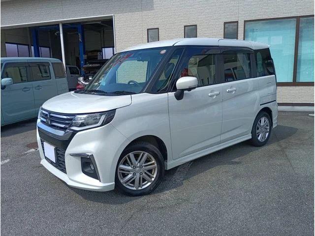 Mitsubishi DELICA D:2 2WD ハイブリッドMZ　全方位カメラパッケージ 2024