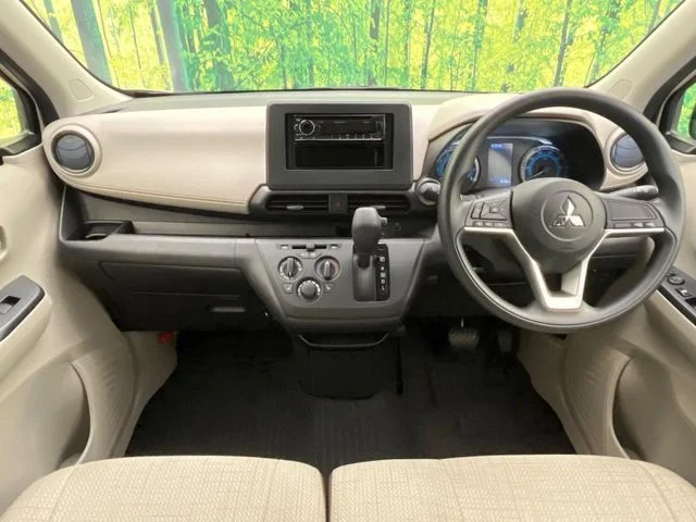 Mitsubishi eK WAGON M photo 2