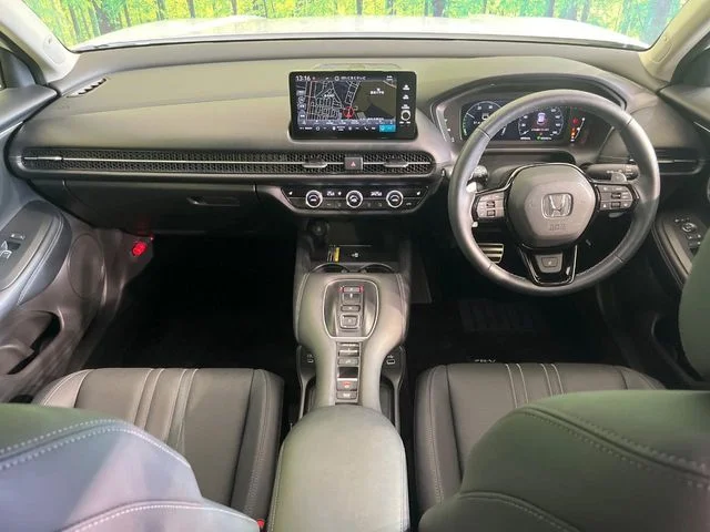 Honda ZR-V e:HEV Z photo 2