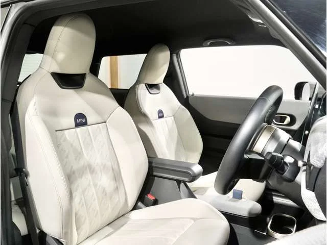 Bmw MINI COOPER C photo 4
