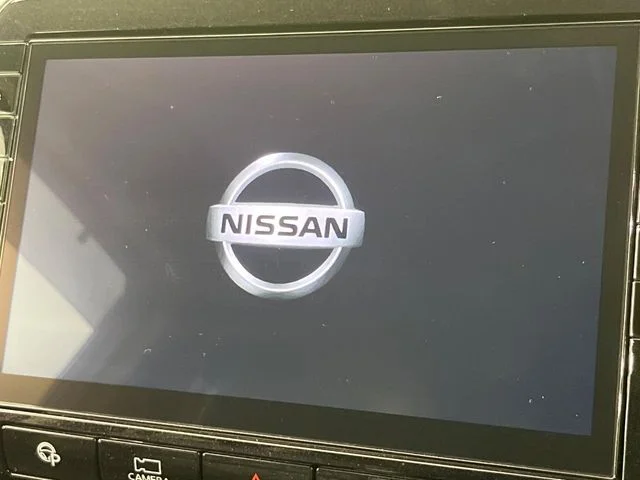 Nissan SERENA WG e−POWER　ハイウェイスター　G photo 3