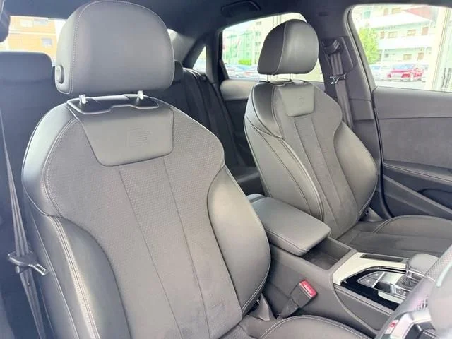 Audi AUDI A4 35　TDI　Sライン photo 4