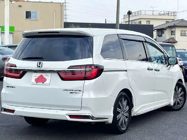 Honda ODYSSEY e:HEV アブソルート photo 3