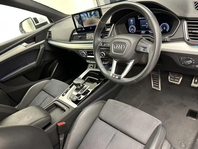 Audi AUDI Q5 40　TDI　クワトロ　Sライン photo 2