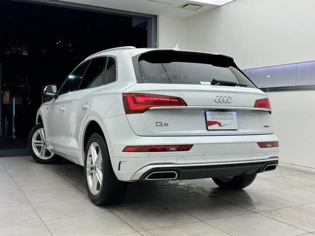 Audi AUDI Q5 40　TDI　クワトロ　Sライン photo 3