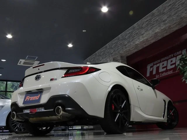 Toyota GR86 RZ photo 3