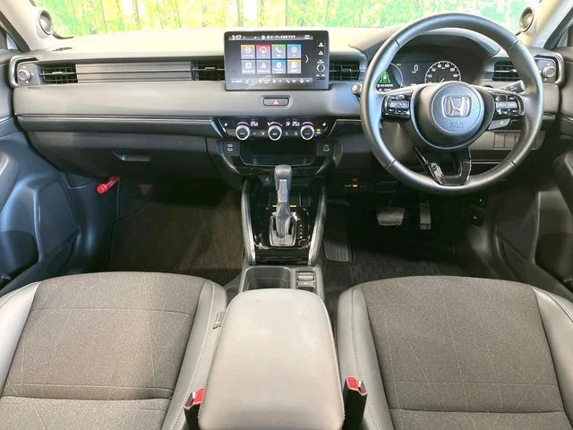 Honda VEZEL e:HEV Z photo 2