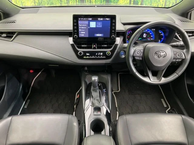 Toyota COROLLA TOURING HYBRID W×B photo 2