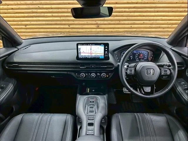 Honda ZR-V e:HEV Z　ブラックスタイル photo 3