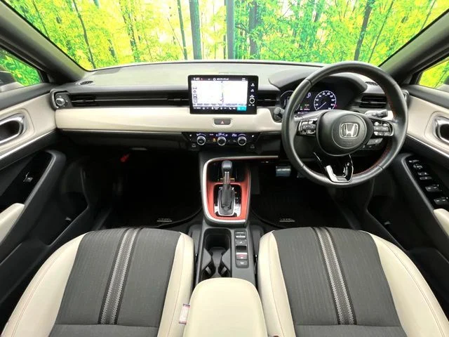 Honda VEZEL e:HEV プレイ photo 2