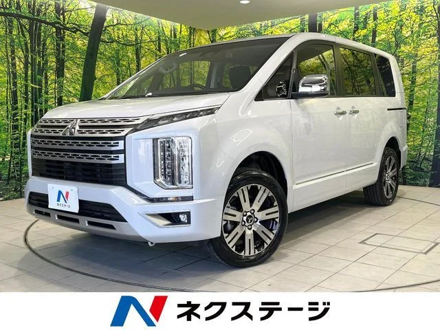 Mitsubishi DELICA D:5 4WD P 2024