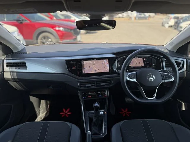 Volkswagen VOLKSWAGEN POLO TSI　スタイル photo 2
