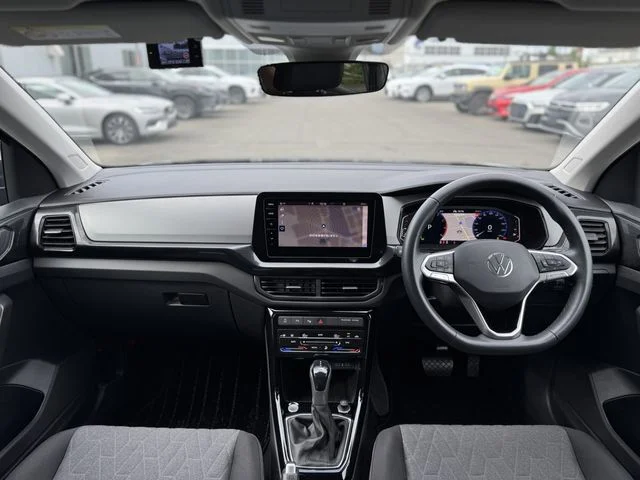Volkswagen VOLKSWAGEN T-Cross TSI　アクティブ photo 2