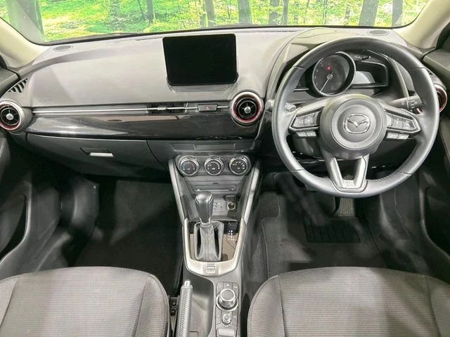 Mazda MAZDA2 15S　ブラックトーンエディション photo 2